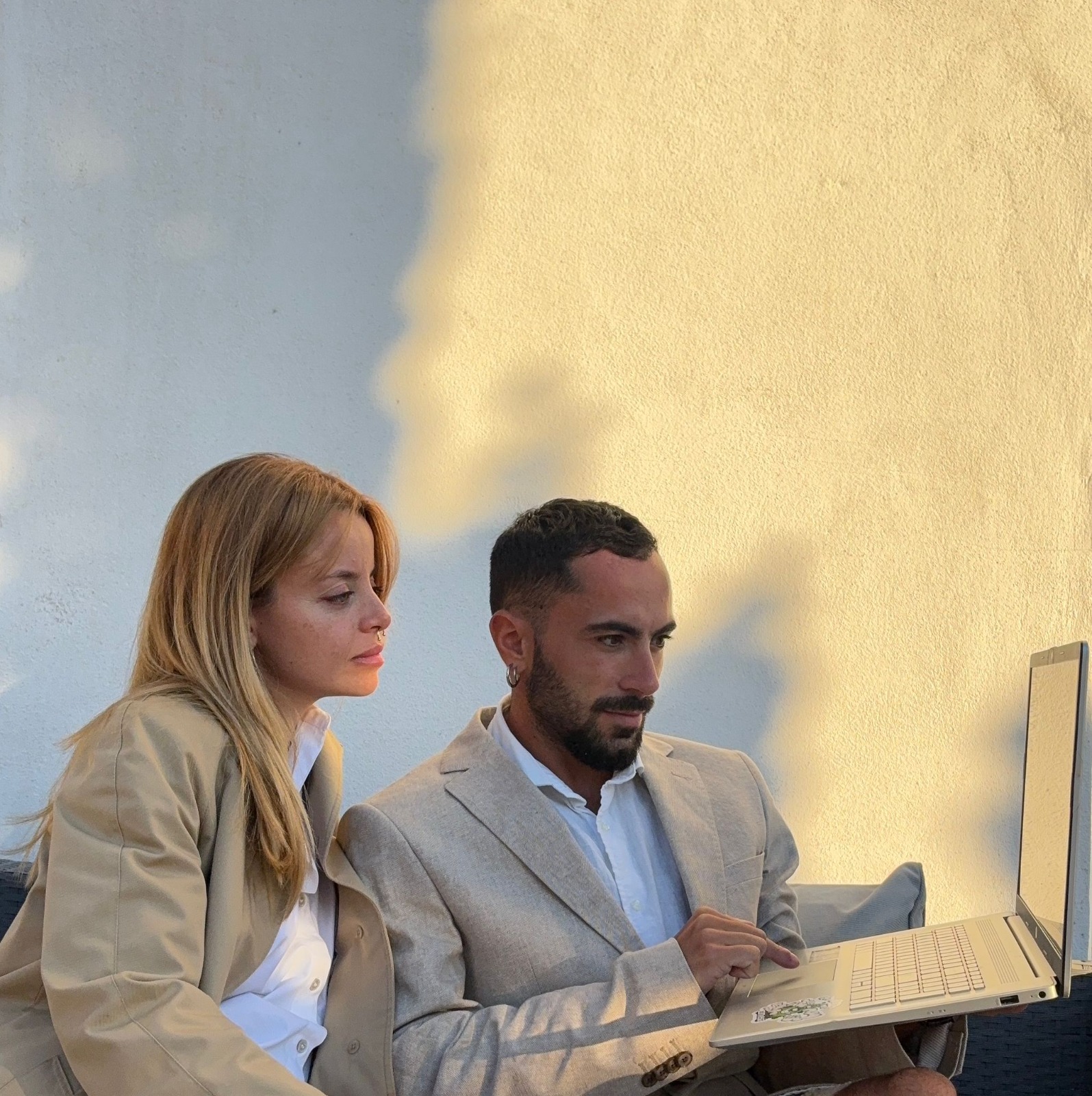 Raúl y Ana - Renting Calm